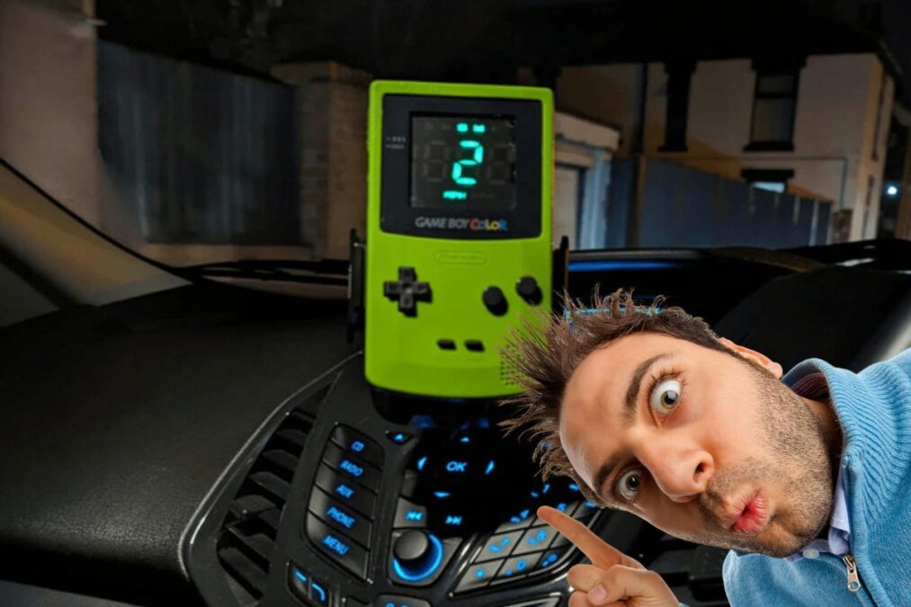 Une Game Boy Color comme compteur de vitesse, vous ne rêvez pas