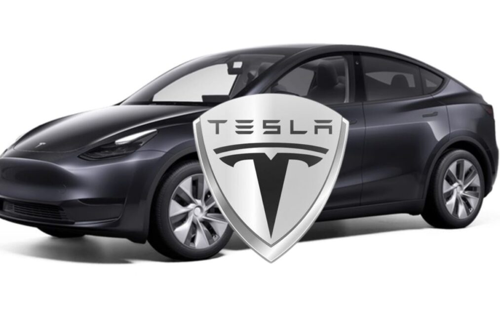 L'évolution tarifaire de Tesla Les raisons et répercussions d'une hausse de prix surprenante !