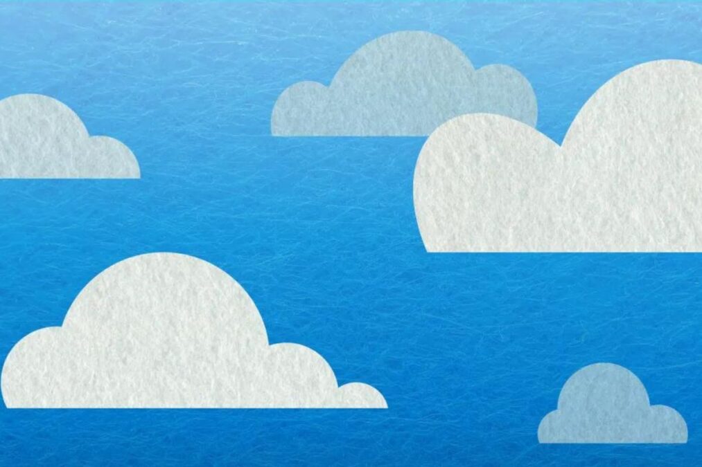 Comment Bluesky se distingue-t-il des autres alternatives à Twitter comme Mastodon ou Threads, et quels sont ses principaux atouts ?