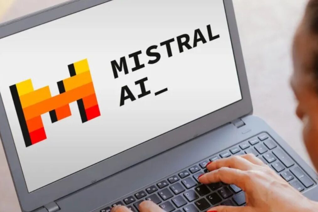 Comment l’API de modération de Mistral se distingue-t-elle des autres solutions sur le marché ?