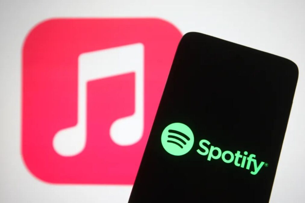 Quels services, en dehors de Spotify, proposent des rétrospectives personnalisées et comment se démarquent-ils ?