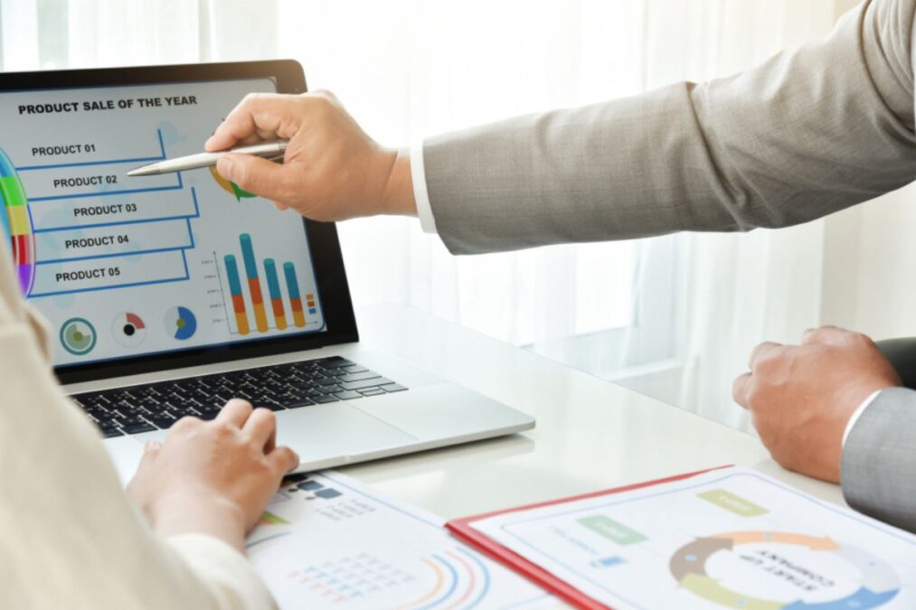 Comment Presentations.ai utilise-t-elle l’intelligence artificielle pour automatiser et améliorer la création de présentations ?