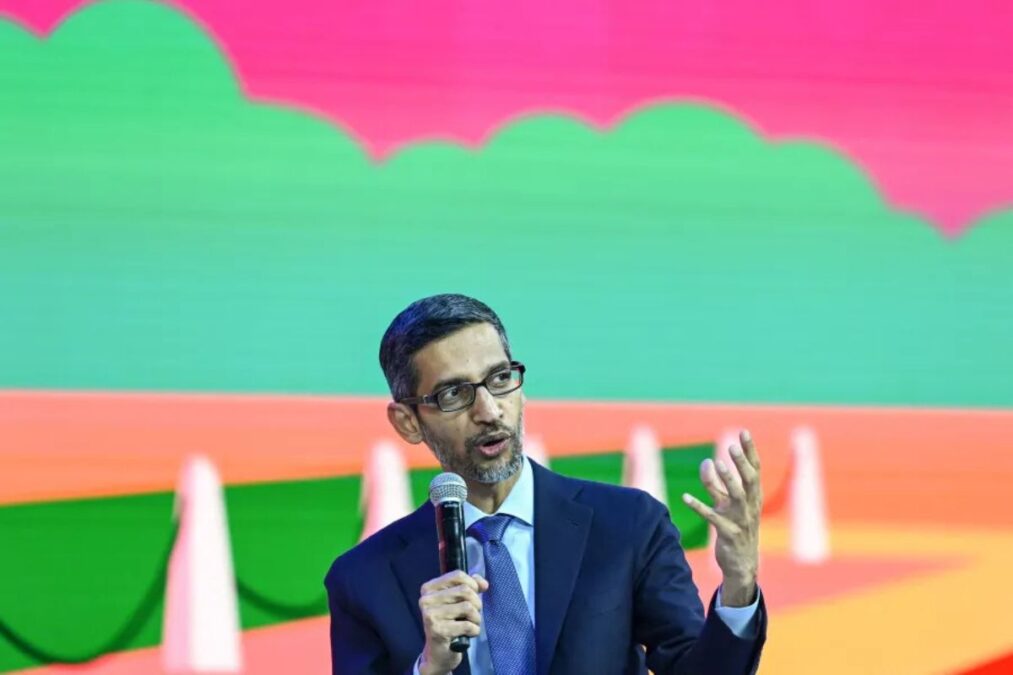 Comment l'intégration de l'IA dans Google Search va-t-elle transformer notre façon de rechercher des informations en 2025 ?