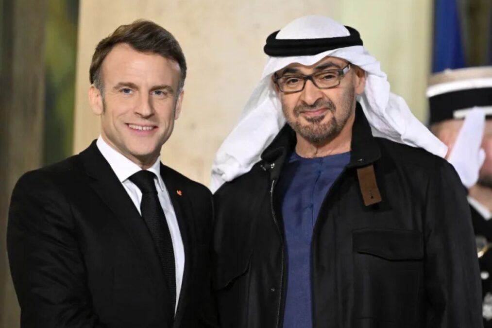 Les Émirats arabes unis investissent des milliards pour un centre de données IA en France