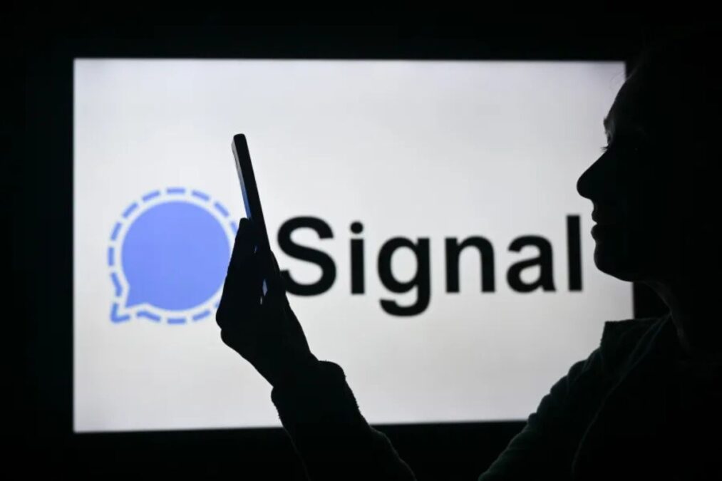 Signal explose après une fuite dans l’administration Trump : ce scandale l’a-t-il propulsé en tête des téléchargements ?