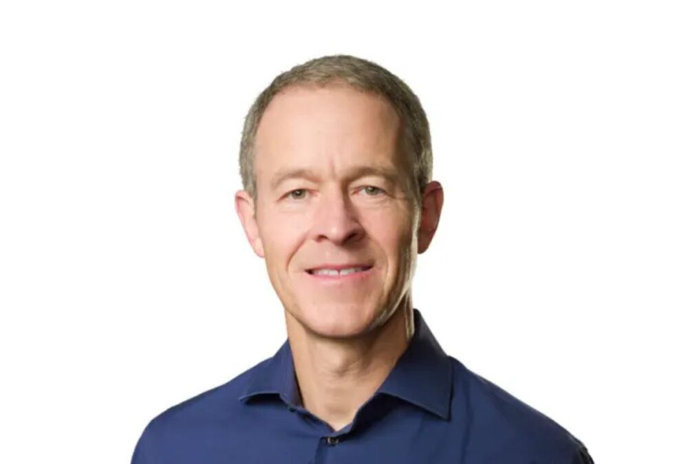 Jeff Williams, COO d'Apple, annonce sa retraite après près de 30 ans de service