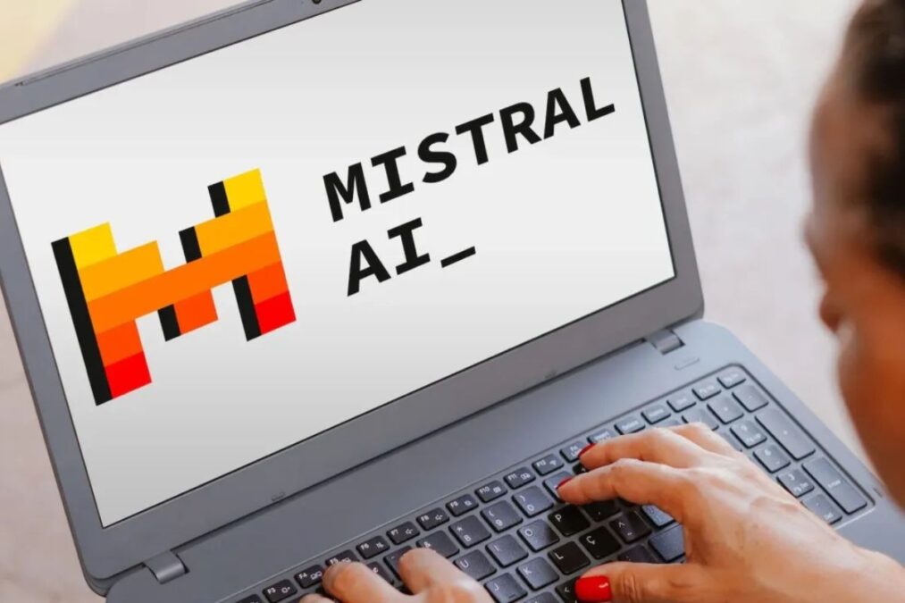 Mistral AI est-il en train de révolutionner le développement grâce à Devstral 2 et son puissant Vibe CLI ?