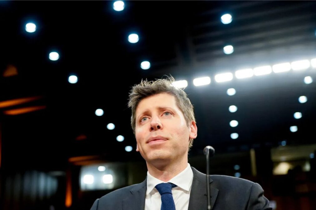 Comment OpenAI prévoit-il de regagner du terrain dans l'IA pour entreprises en 2026 avec Barret Zoph à la tête de ses efforts ?