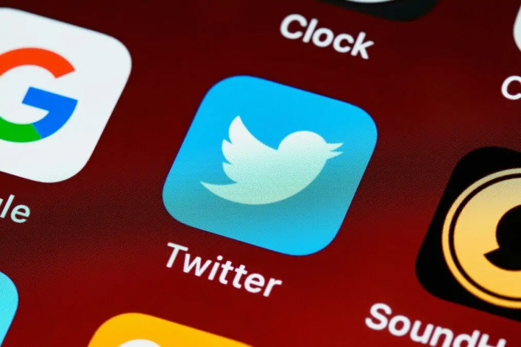 Google a joué un rôle crucial dans le développement des premières applications sociales Android, notamment Twitter