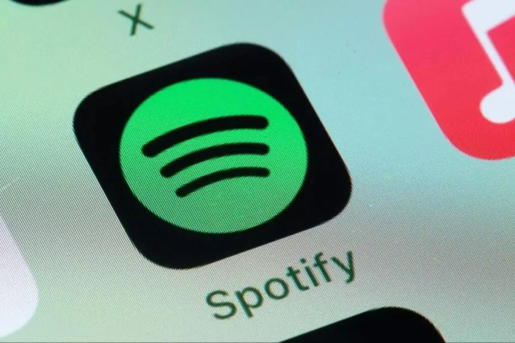 Comment les utilisateurs réagiront-ils à l'intégration des alertes d'urgence dans une application de streaming comme Spotify ?