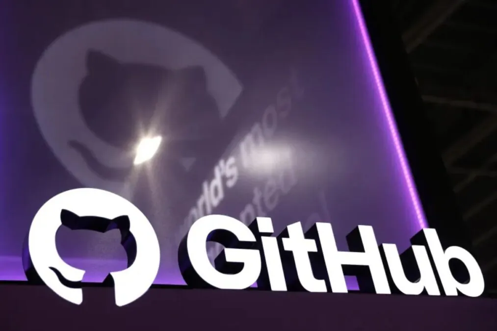 Comment GitHub Spark simplifie-t-il le développement d’applications web pour les utilisateurs sans compétences en codage ?