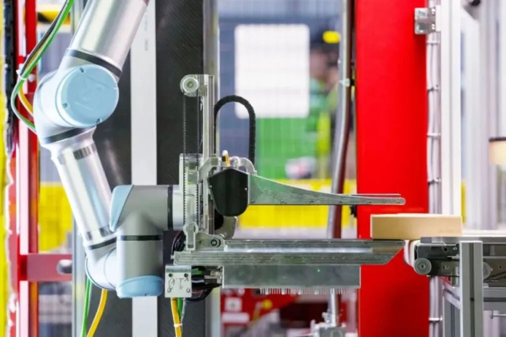 L'innovation d'Amazon avec ce robot d'entrepôt marquera-t-elle un tournant dans l'efficacité et la sécurité des opérations logistiques ?