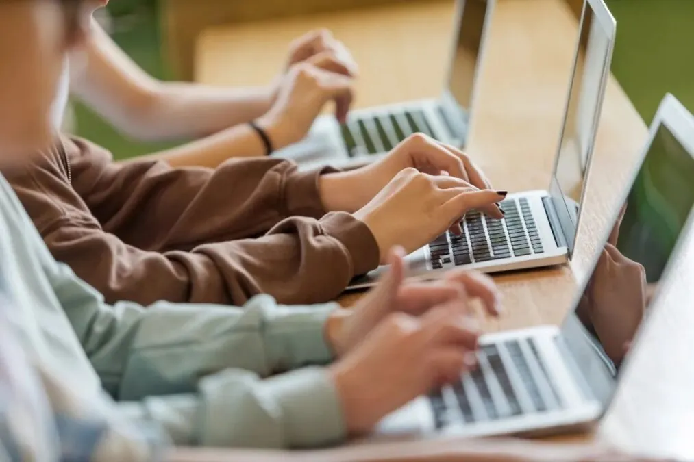 Comment les nouveaux outils Gemini de Google peuvent-ils transformer l'expérience d'apprentissage des élèves et des enseignants ?