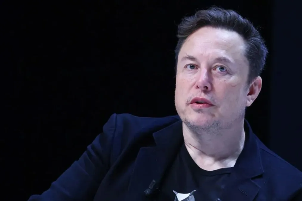 Pourquoi Tesla a-t-elle signé un contrat de 16,5 milliards de dollars avec Samsung pour ses puces IA ?