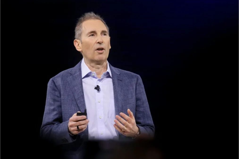 Amazon veut intégrer des publicités dans les conversations avec Alexa+ pour booster ses revenus